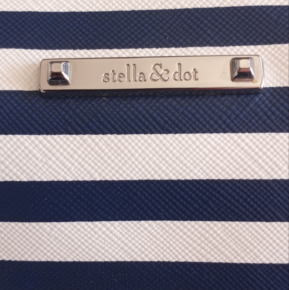 stella&dot make up bag